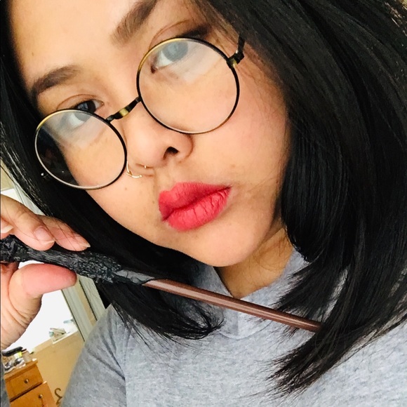 Sold - Picture 1 of 6